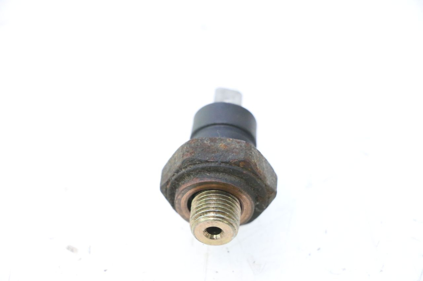 photo de OLIEDRUKSENSOR PIAGGIO X9 EVOLUTION 125 (2003 - 2007) - Zoom op gebruiksstaat