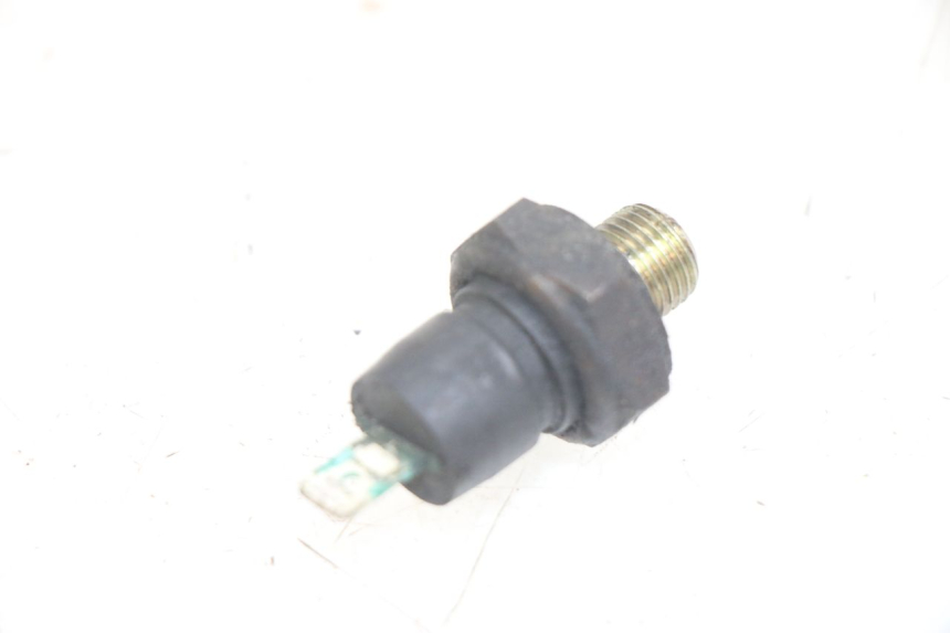 photo de OLIEDRUKSENSOR PIAGGIO X9 125 (2000 - 2003) - Detail van het onderdeel