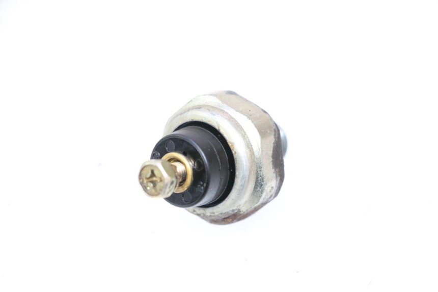 photo de OLIEDRUKSENSOR KAWASAKI ZX-6R ZX6R 600 (2000 - 2002) - Technische close-up
