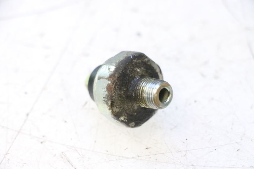 photo de OLIEDRUKSENSOR KAWASAKI ZZR 600 (1995 - 2004) - Zoom op gebruiksstaat