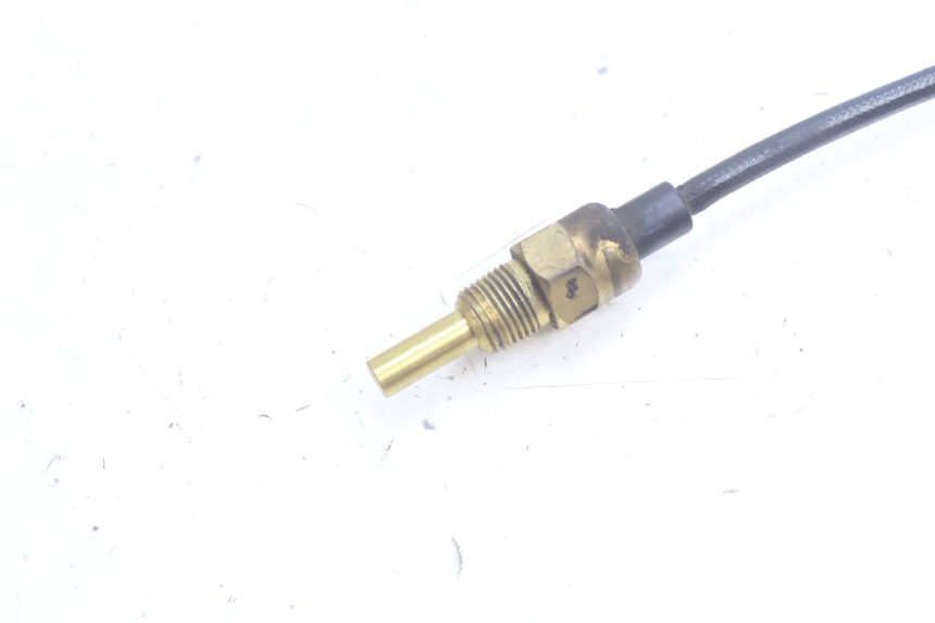 photo de MOTORTEMPERATUURSENSOR KYMCO AGILITY 16+ 4T 50 (2018 - 2023) - Detail van het onderdeel