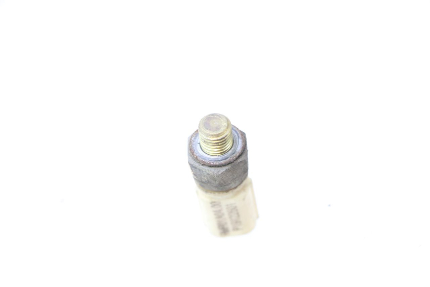 photo de MOTOR TEMPERATUURSENSOR JM MOTORS F45i 4T 50 (2020 - 2023) - Zoom op gebruiksstaat