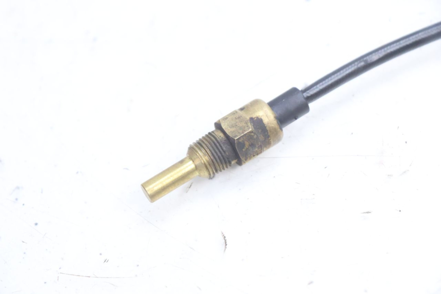 photo de MOTORTEMPERATUURSENSOR KYMCO LIKE 4T 50 (2019 - 2025) - Detail van het onderdeel