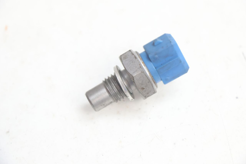 photo de MOTOR TEMPERATUURSENSOR PIAGGIO ZIP IGET 4T 50 (2021 - 2023) - Detail van het onderdeel