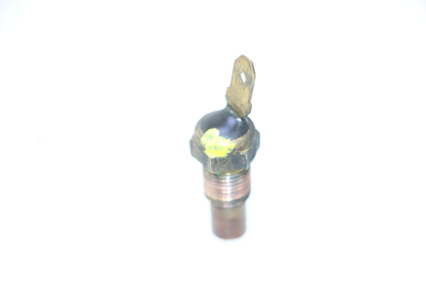 photo de WATERTEMPERATUURSENSOR SUZUKI BURGMAN 125 (2007 - 2014) - Detail van het onderdeel