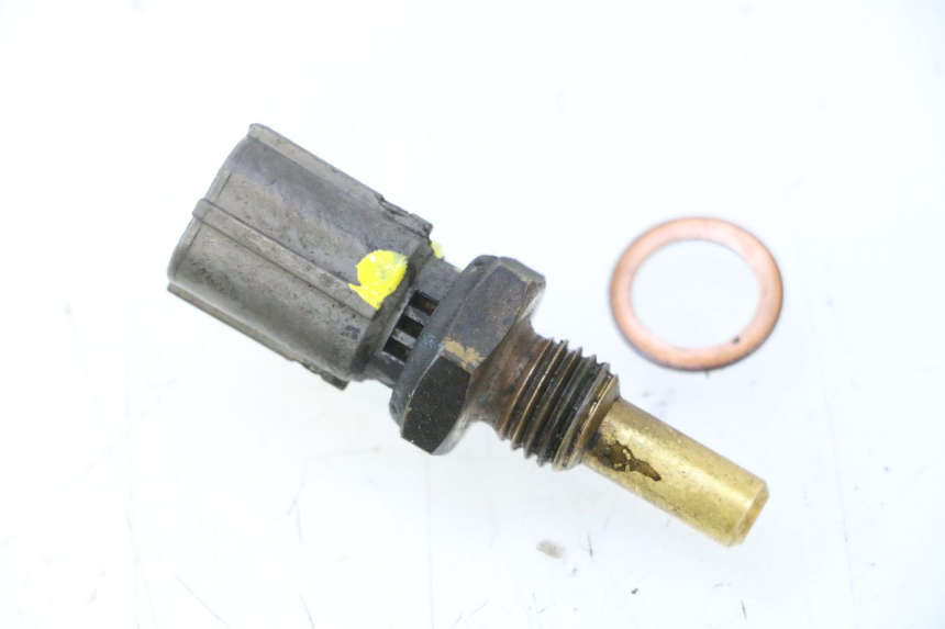 photo de WATERTEMPERATUURSENSOR SUZUKI BURGMAN 125 (2007 - 2014) - Detail van het onderdeel