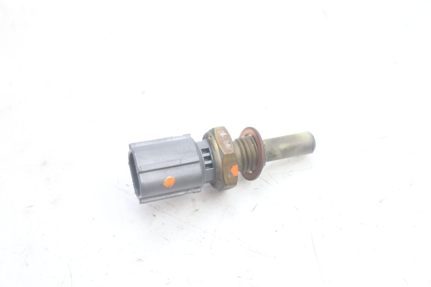 photo de WATERTEMPERATUURSENSOR SUZUKI BURGMAN EXECUTIVE ABS 650 (2006 - 2012) - Detail van het onderdeel