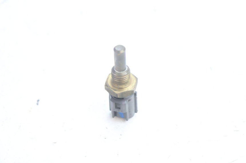photo de WATERTEMPERATUURSENSOR SUZUKI BURGMAN EXECUTIVE ABS 650 (2006 - 2012) - Andere kijkhoek