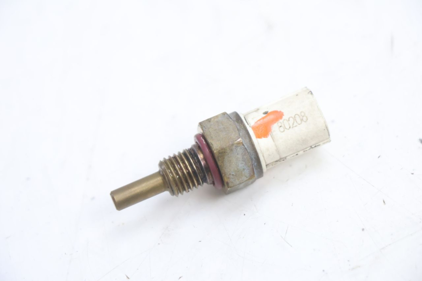 photo de WATERTEMPERATUURSENSOR KAWASAKI ER-6 ER6 N 650 (2005 - 2009) - Detail van het onderdeel