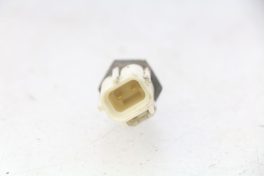 photo de WATERTEMPERATUURSENSOR YAMAHA FJR ABS 1300 (2016 - 2020) - Detail van het onderdeel