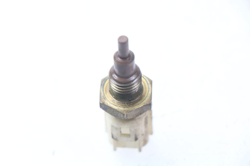 photo de WATERTEMPERATUURSENSOR SUZUKI GSX-R GSXR 750 (2011 - 2016) - Detail van het onderdeel