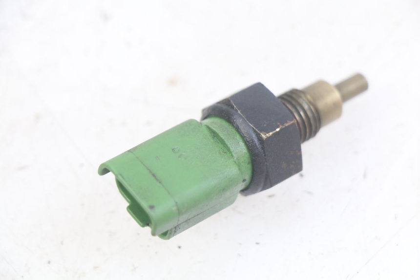 photo de WATERTEMPERATUURSENSOR PIAGGIO MP3 LT 400 (2007 - 2012) - Detail van het onderdeel