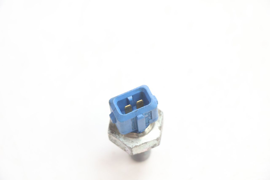 photo de WATERTEMPERATUURSENSOR PIAGGIO MP3 LT 300 (2010 - 2016) - Zoom op gebruiksstaat