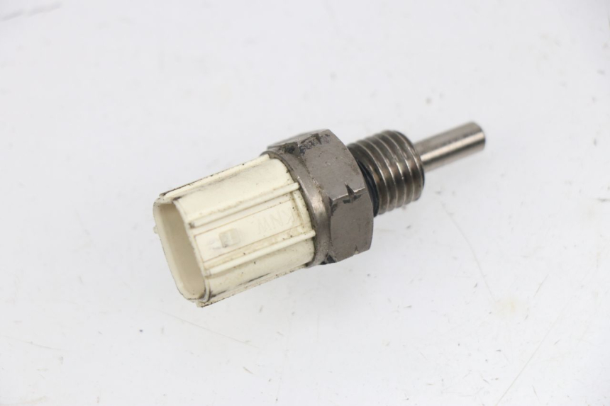 photo de WATERTEMPERATUURSENSOR HONDA NPS ZOOMER 50 (2004 - 2013) - Detail van het onderdeel