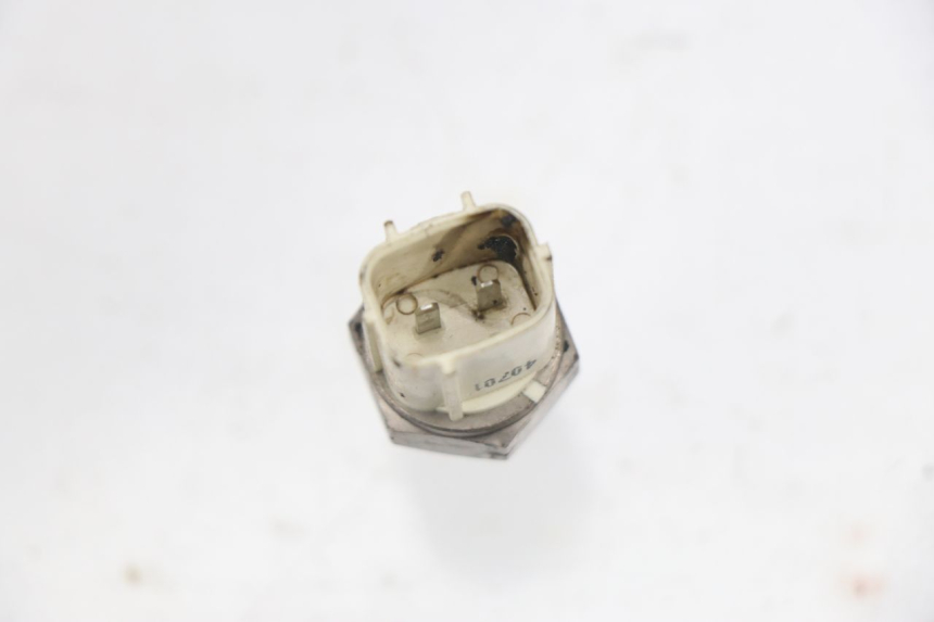 photo de WATERTEMPERATUURSENSOR HONDA NPS ZOOMER 50 (2004 - 2013) - Zoom op gebruiksstaat