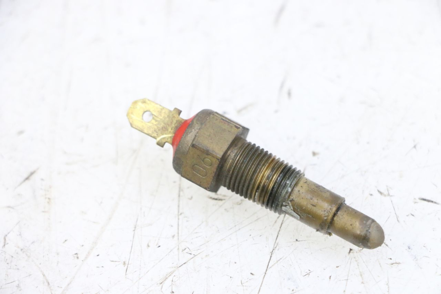 photo de WATERTEMPERATUURSENSOR HONDA NTV DEAUVILLE 650 (2001 - 2006) - Zoom op gebruiksstaat