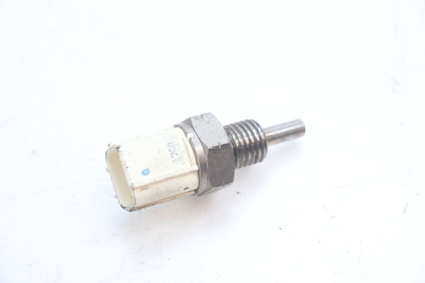 photo de WATERTEMPERATUURSENSOR HONDA PCX (JF28) 125 (2009 - 2011) - Detail van het onderdeel
