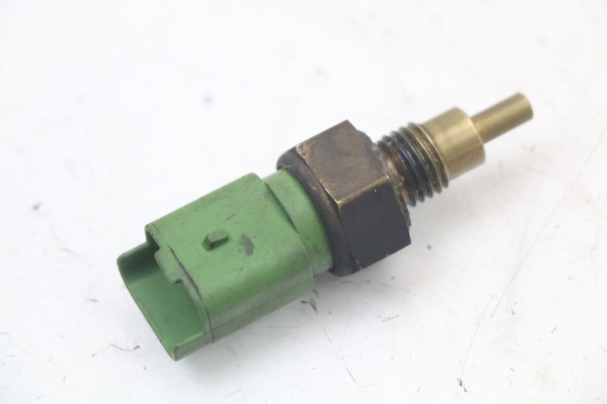 photo de WATERTEMPERATUURSENSOR PIAGGIO MP3 LT 400 (2007 - 2012) - Detail van het onderdeel