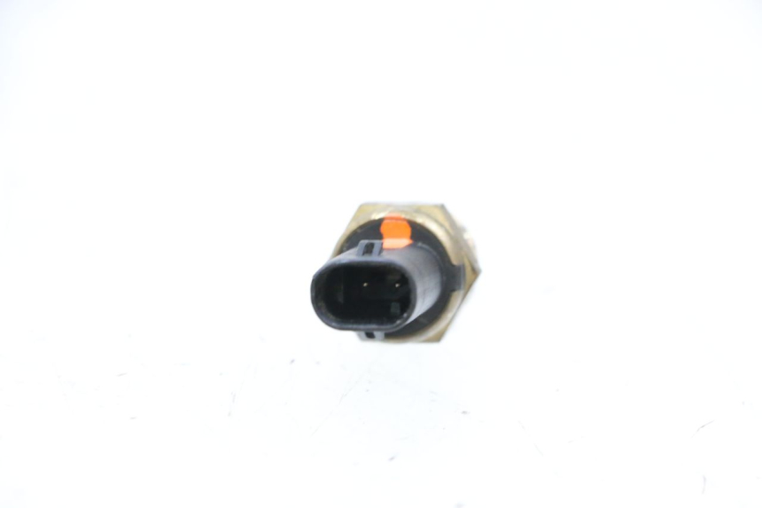 photo de WATERTEMPERATUURSENSOR BMW R GS 1250 (2021 - 2024) - Detail van het onderdeel