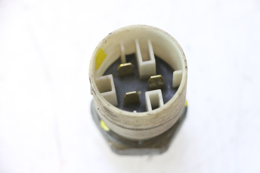 photo de WATERTEMPERATUURSENSOR MZ RT 125 (2000 - 2008) - Zoom op gebruiksstaat