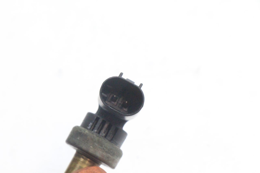 photo de WATERTEMPERATUURSENSOR PEUGEOT SATELIS 125 (2006 - 2009) - Zoom op gebruiksstaat
