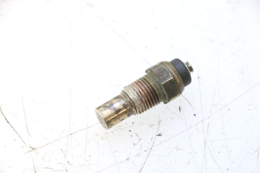 photo de WATER TEMPERATUURSENSOR HONDA SH 125 (2001 - 2003) - Hoofdaanzicht