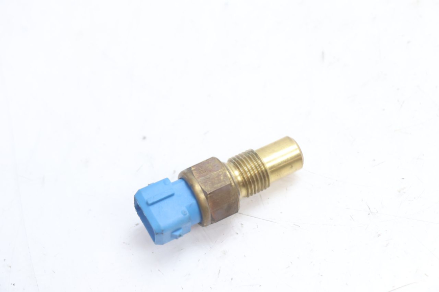 photo de WATERTEMPERATUURSENSOR PEUGEOT SPEEDFIGHT LC 50 (1996 - 2002) - Detail van het onderdeel