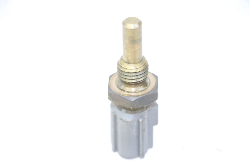 photo de WATERTEMPERATUURSENSOR YAMAHA TDM ABS 900 (2002 - 2014) - Detail van het onderdeel