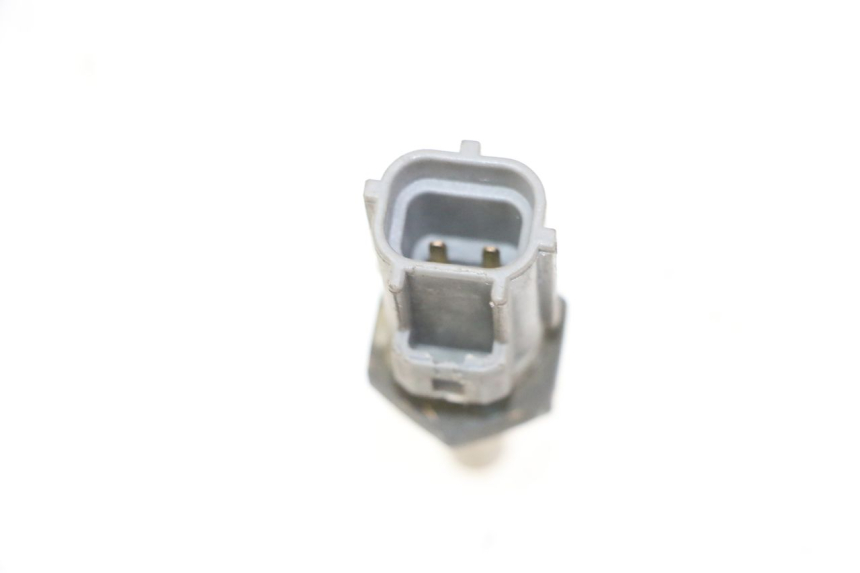 photo de WATERTEMPERATUURSENSOR YAMAHA TDM ABS 900 (2002 - 2014) - Zoom op gebruiksstaat