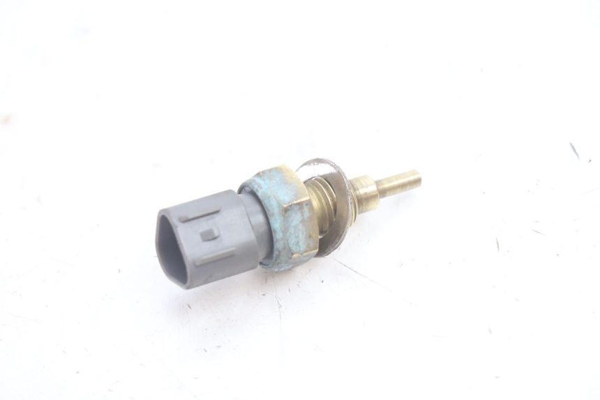 photo de WATERTEMPERATUURSENSOR HONDA VFR FI RC46 800 (1998 - 2001) - Detail van het onderdeel
