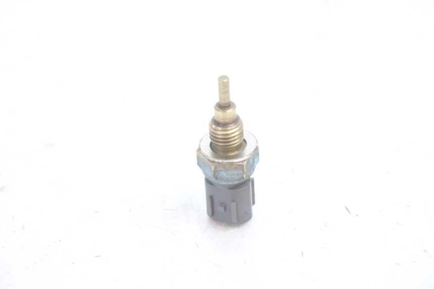 photo de WATERTEMPERATUURSENSOR HONDA VFR FI RC46 800 (1998 - 2001) - Andere kijkhoek