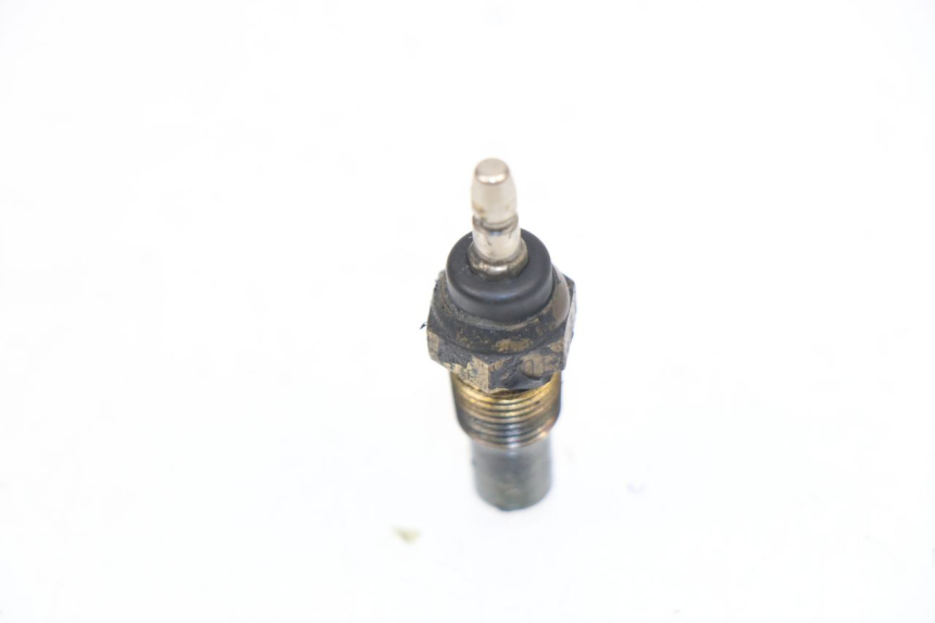 photo de WATERTEMPERATUURSENSOR HONDA VTR F FIRESTORM 1000 (1997 - 2001) - Zoom op gebruiksstaat