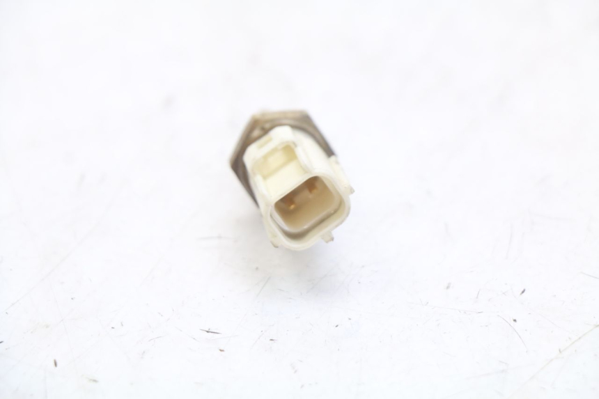 photo de WATERTEMPERATUURSENSOR YAMAHA X-CITY XCITY 125 (2007 - 2013) - Detail van het onderdeel