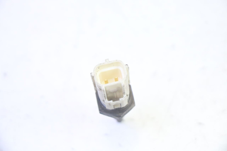photo de WATERTEMPERATUURSENSOR YAMAHA X-MAX XMAX 125 (2010 - 2013) - Andere kijkhoek