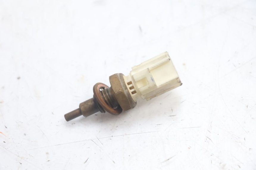 photo de WATERTEMPERATUURSENSOR YAMAHA X-MAX XMAX 125 (2010 - 2013) - Hoofdaanzicht