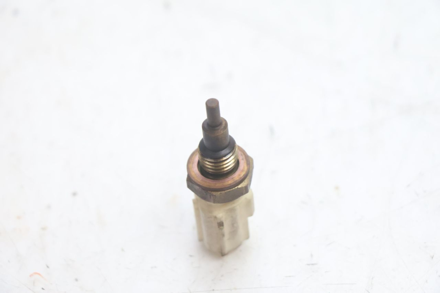 photo de WATERTEMPERATUURSENSOR YAMAHA X-MAX XMAX 125 (2010 - 2013) - Andere kijkhoek