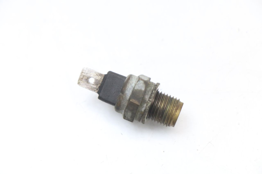 photo de WATERTEMPERATUURSENSOR PIAGGIO X9 125 (2000 - 2003) - Hoofdaanzicht