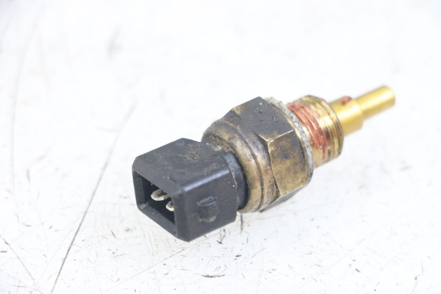 photo de WATERTEMPERATUURSENSOR FANTIC XM PERFORMANCE 2T 50 (2021 - 2022) - Zoom op gebruiksstaat