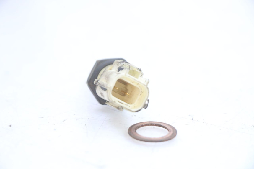 photo de WATERTEMPERATUURSENSOR YAMAHA X-MAX XMAX ABS 250 (2010 - 2014) - Andere kijkhoek