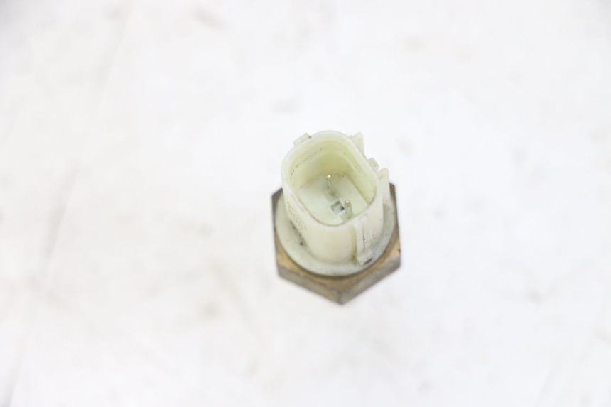 photo de WATERTEMPERATUURSENSOR YAMAHA YP T-MAX TMAX 530 (2017 - 2020) - Zoom op gebruiksstaat