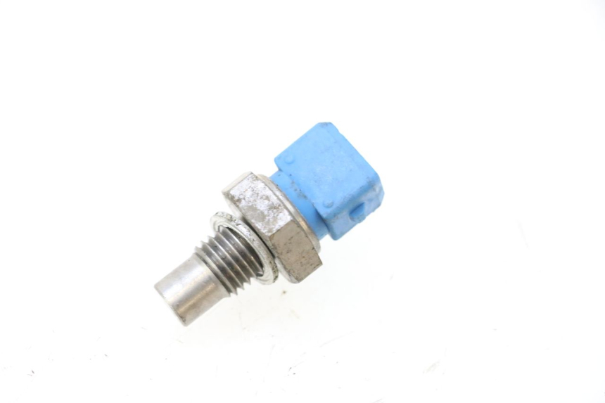 photo de WATERTEMPERATUURSENSOR PIAGGIO ZIP 4T 50 (2018 - 2020) - Detail van het onderdeel