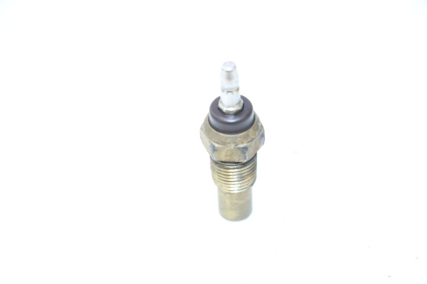 photo de WATERTEMPERATUURSENSOR KAWASAKI ZX-6R ZX6R 600 (2000 - 2002) - Zoom op gebruiksstaat