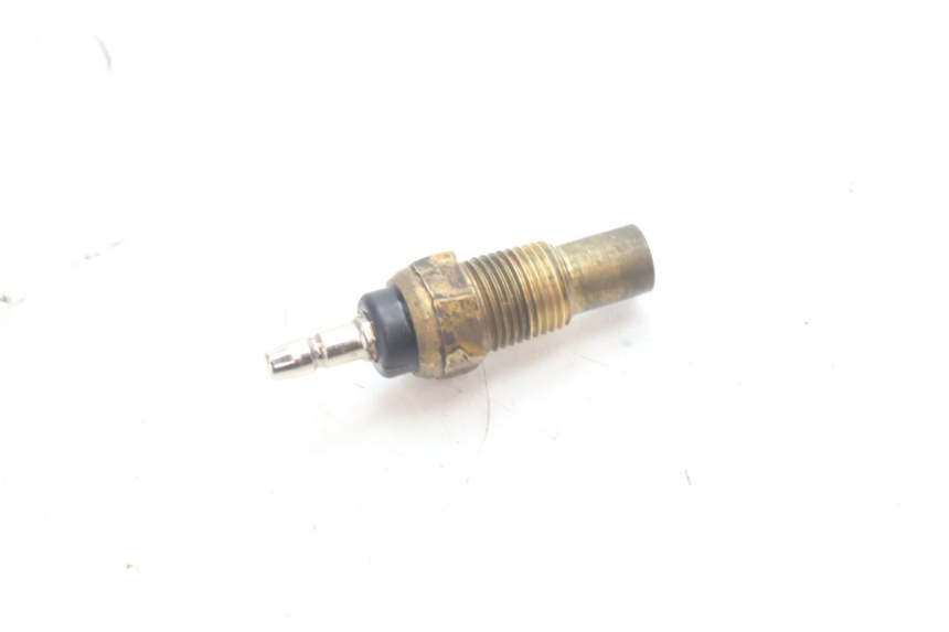 photo de WATERTEMPERATUURSENSOR KAWASAKI ZZR 600 (1995 - 2004) - Zoom op gebruiksstaat