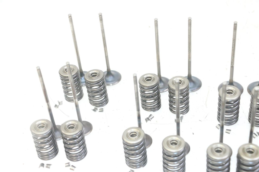 photo de KLEP HONDA CB R 1000 (2018 - 2023) - Zoom op gebruiksstaat