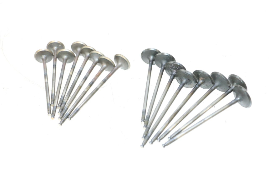 photo de KLEP YAMAHA XJ6 600 (2008 - 2016) - Detail van het onderdeel