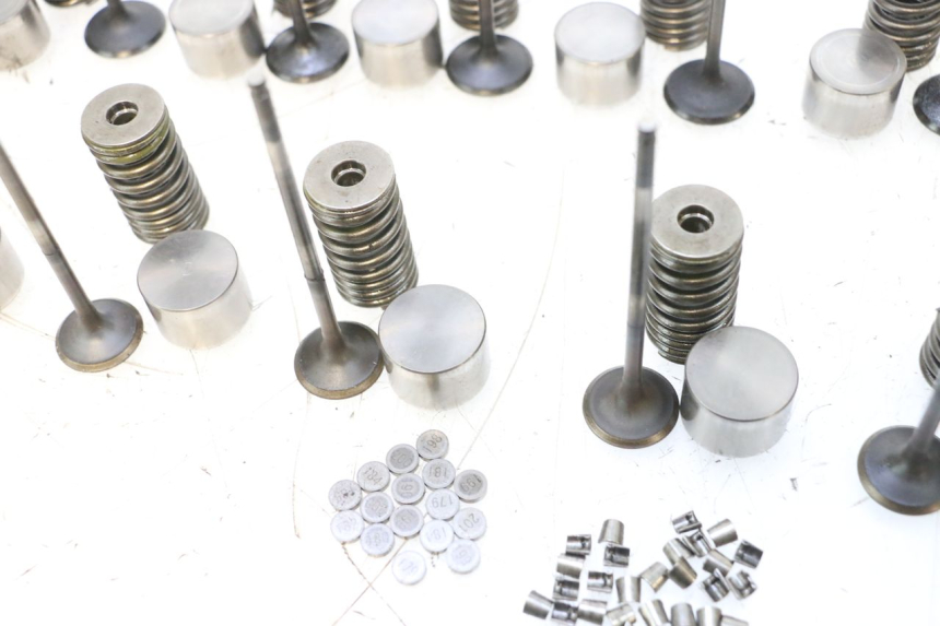 photo de KLEP YAMAHA XJ6 600 (2008 - 2016) - Kenmerkende details