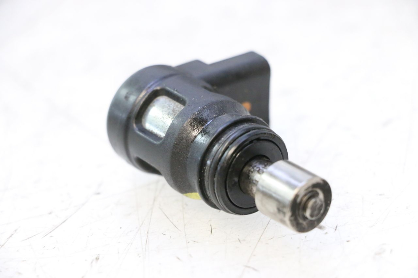 photo de AUTOMATISCHE STARTER SUZUKI BURGMAN EXECUTIVE ABS 650 (2006 - 2012) - Detail van het onderdeel