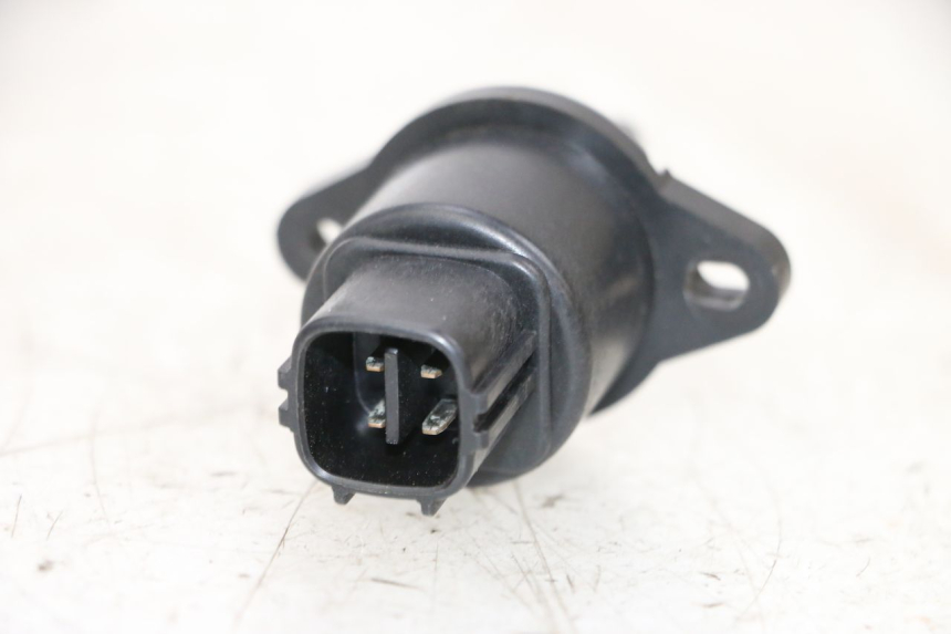 photo de AUTOMATISCHE STARTER YAMAHA XMAX X-MAX 125 (2006 - 2009) - Zoom op gebruiksstaat