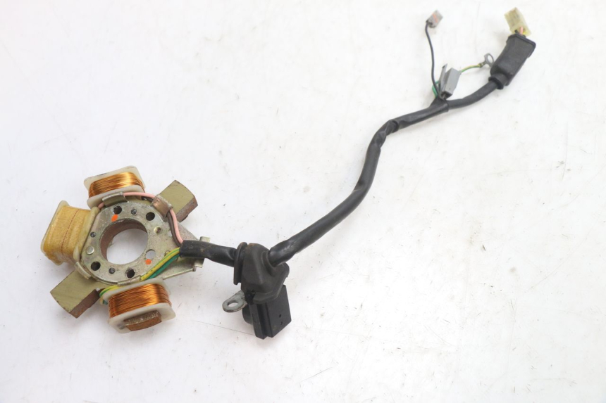 photo de STATOR PEUGEOT 103 SPX CLIP 50 (1989 - 1992) - Technische close-up