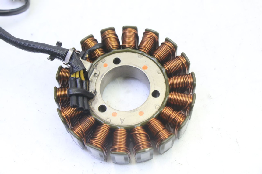 photo de STATOR SUZUKI BURGMAN 125 (2007 - 2014) - Detail van het onderdeel